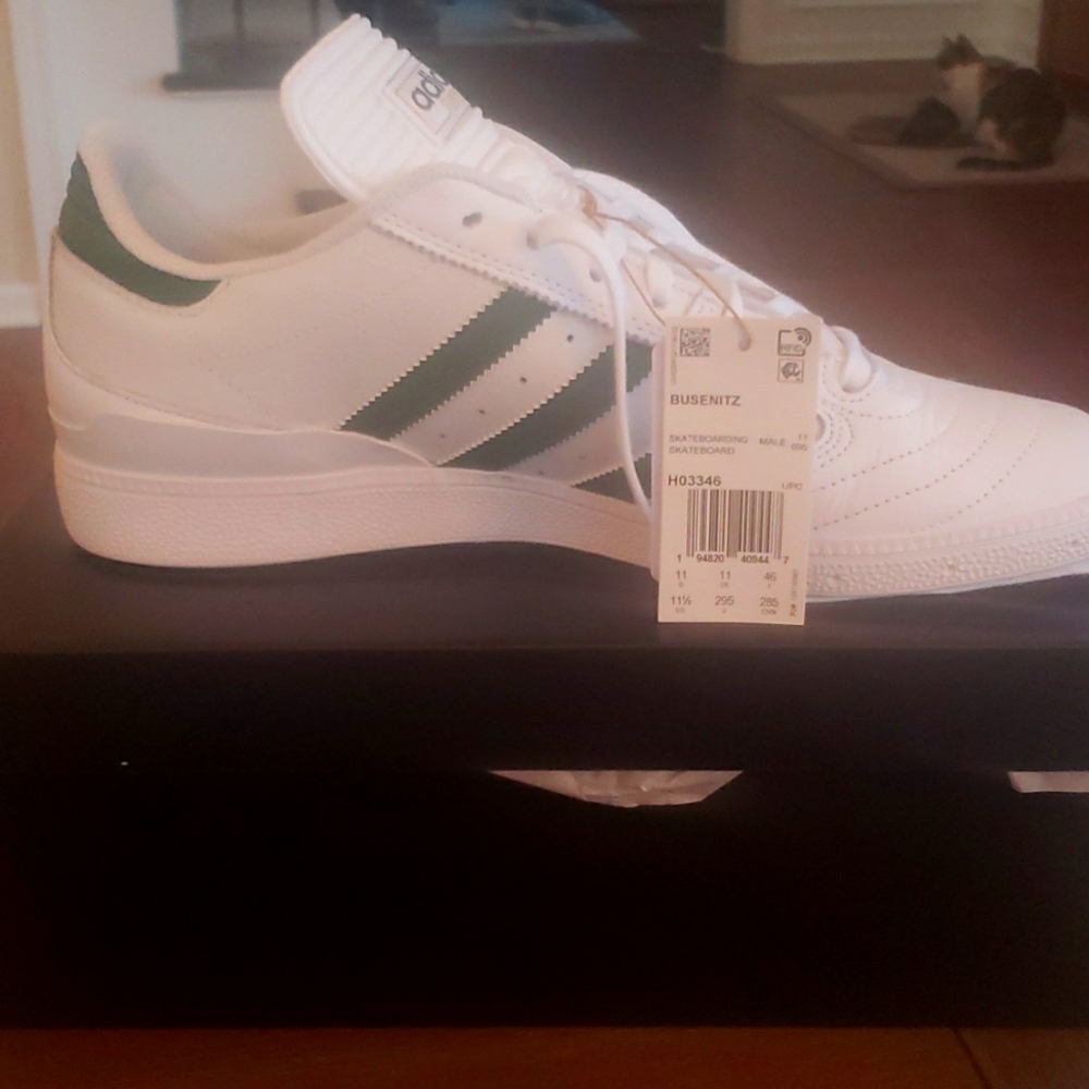 Brand new men's Adidas Busenitz 11.5